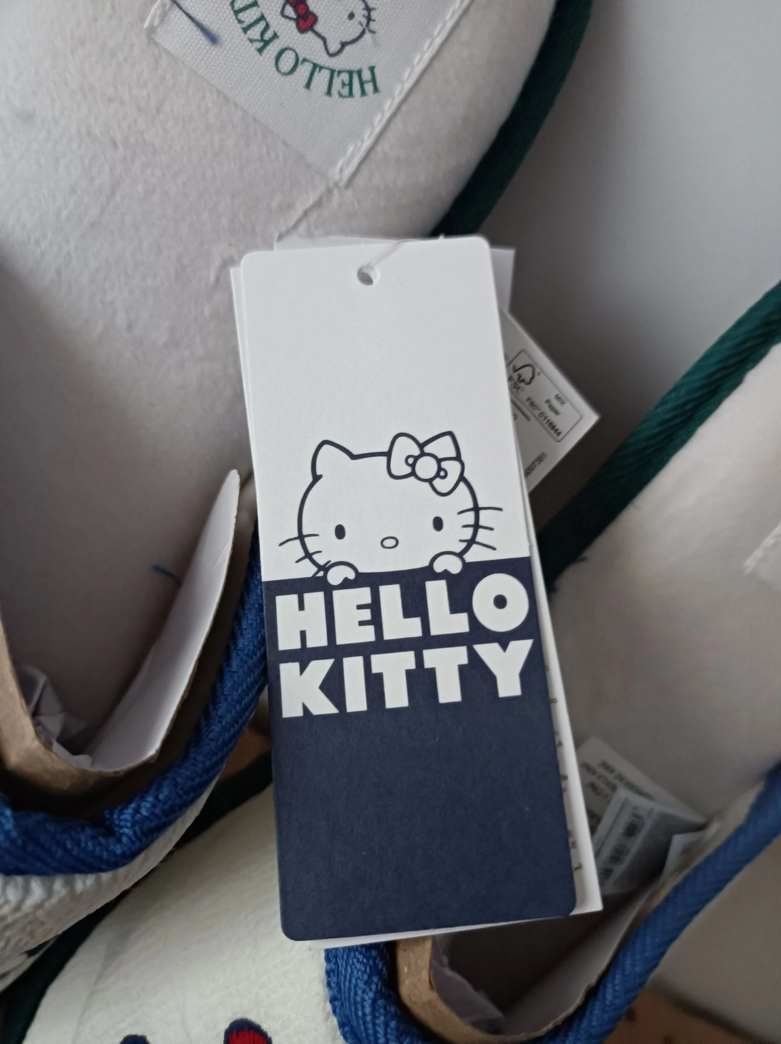 Zapatilla Hello Kitty – photo 2